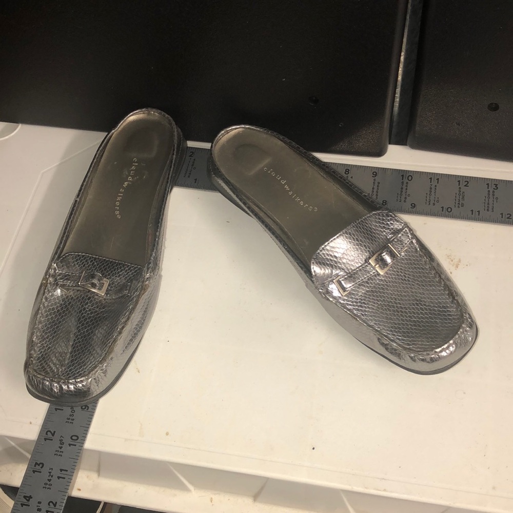 Size 12W Silver Cloudwalkers open back loafers